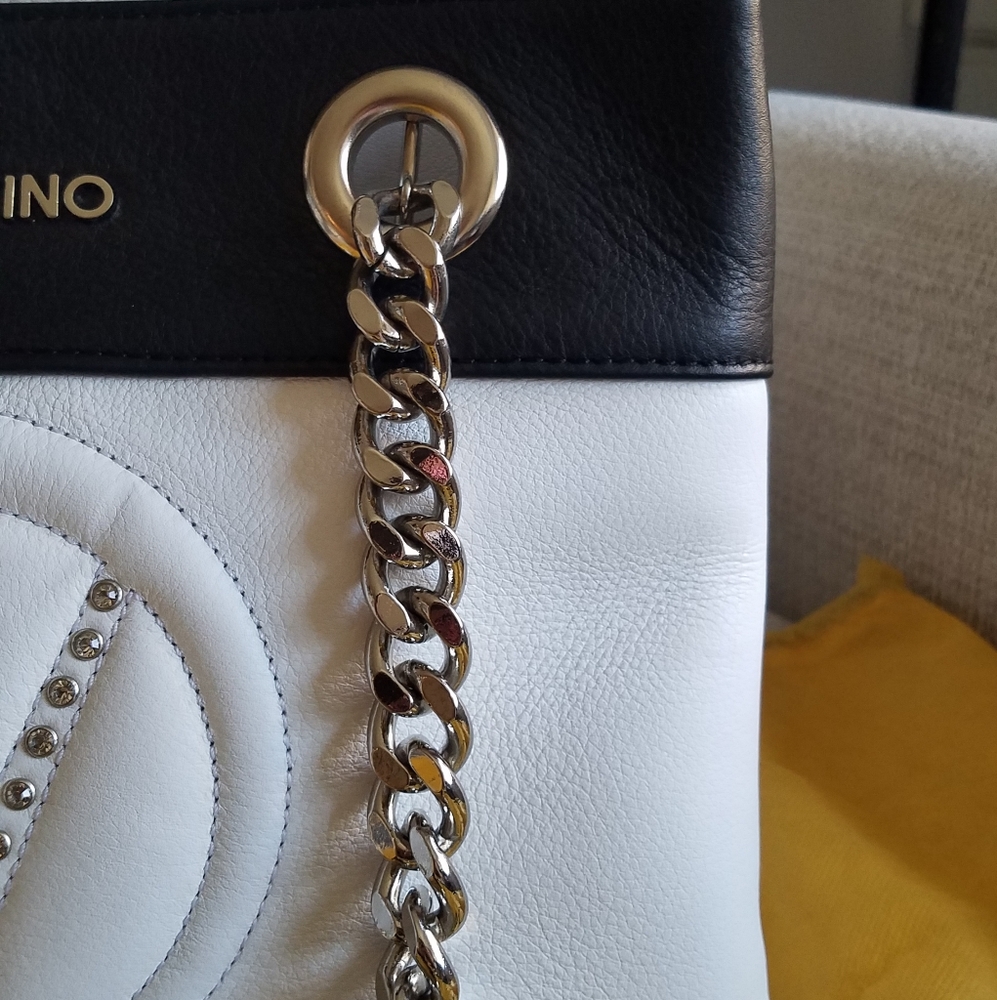 VALENTINO Leather Bag - Picture 8 of 10